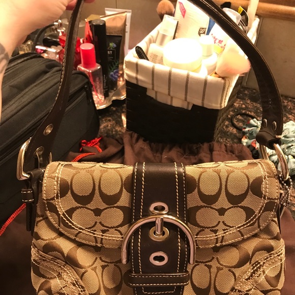 Coach purse - Picture 3 of 8